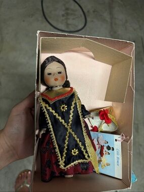 Madame Alexander Indonesia